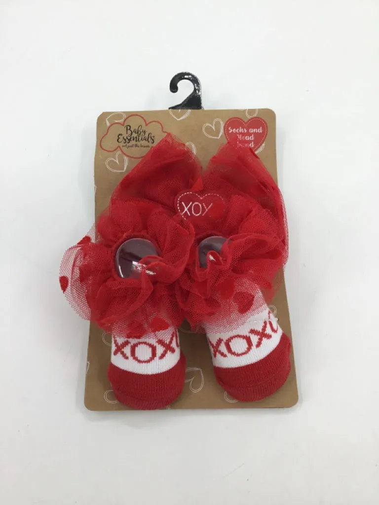 Baby Essentials Child Size 0-6 Months Red Valentine's Day Socks