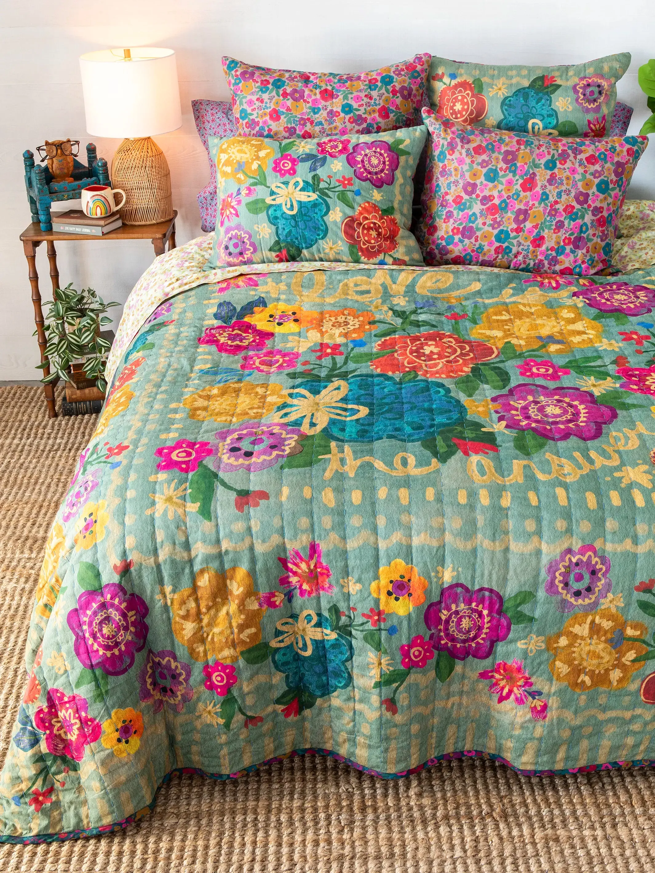 Bungalow Reversible Quilt - Love Is The Answer