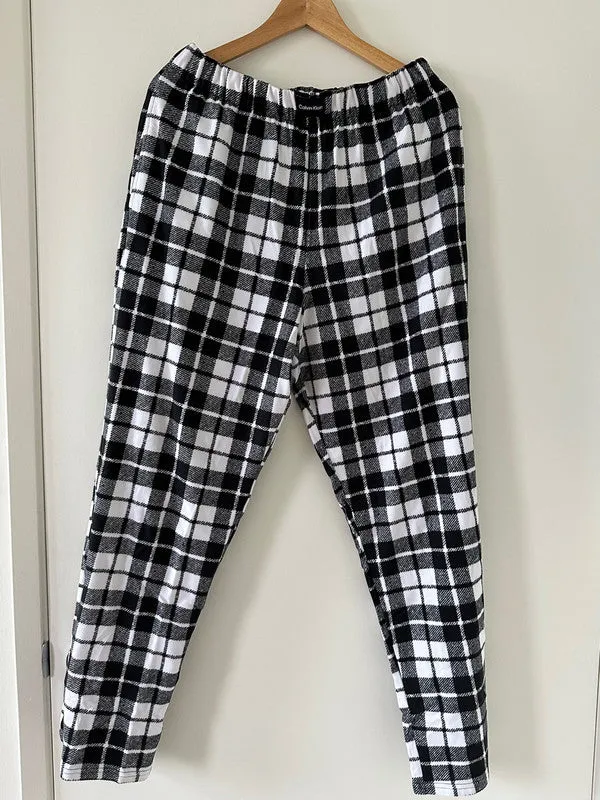 Calvin Klein Men's sleepwear 2 Piece Pajama Set Black/Black Plaid NP2616O 110