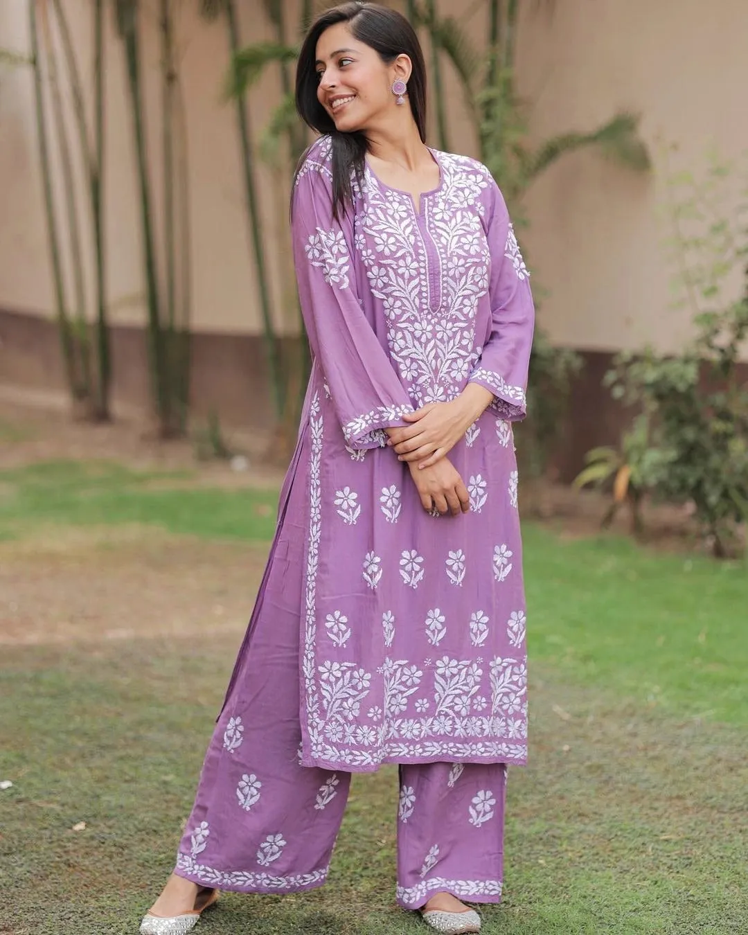 Dua Modal Premium Chikankari Kurti Set