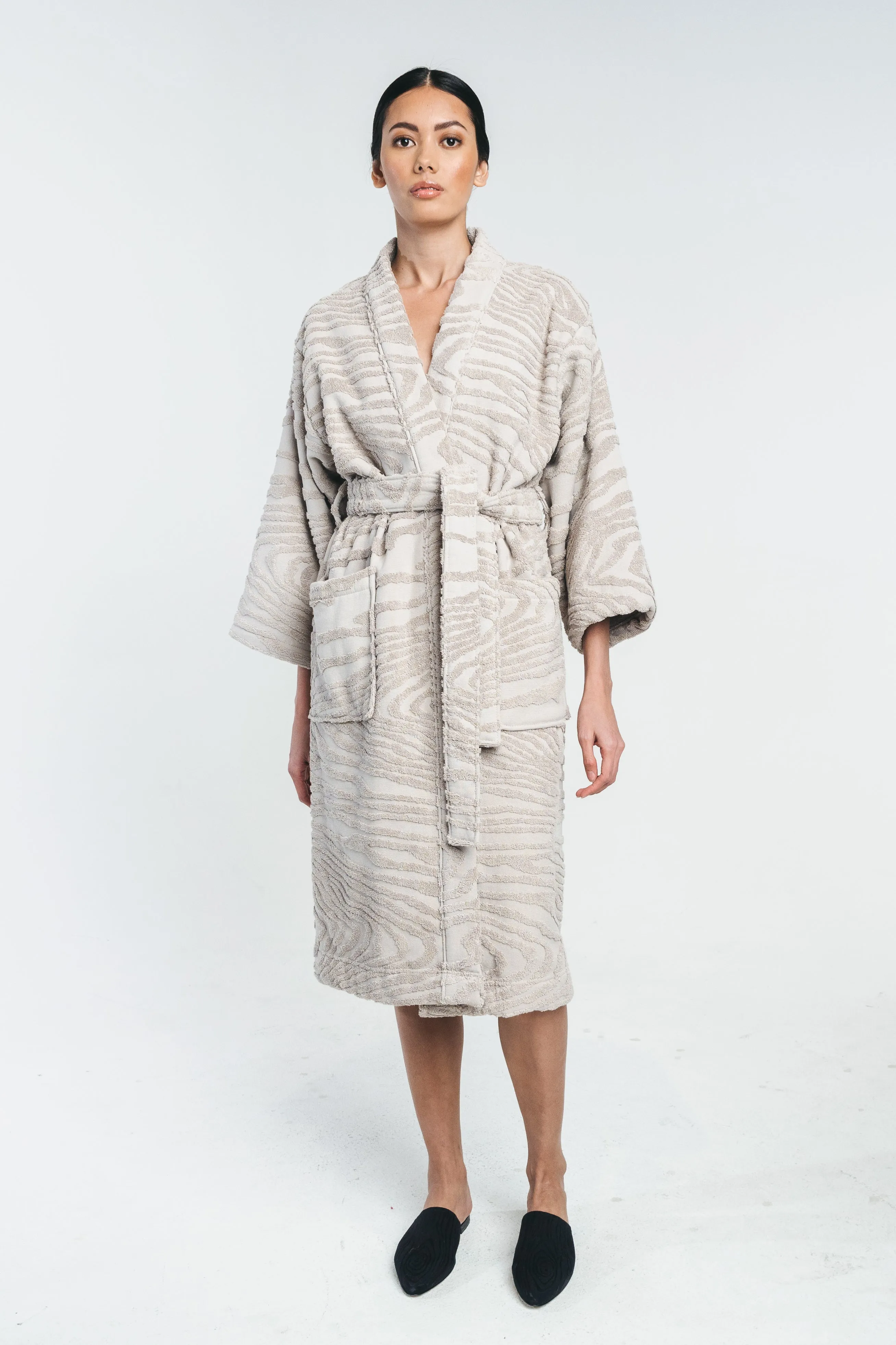 KAARNA bathrobe in sand