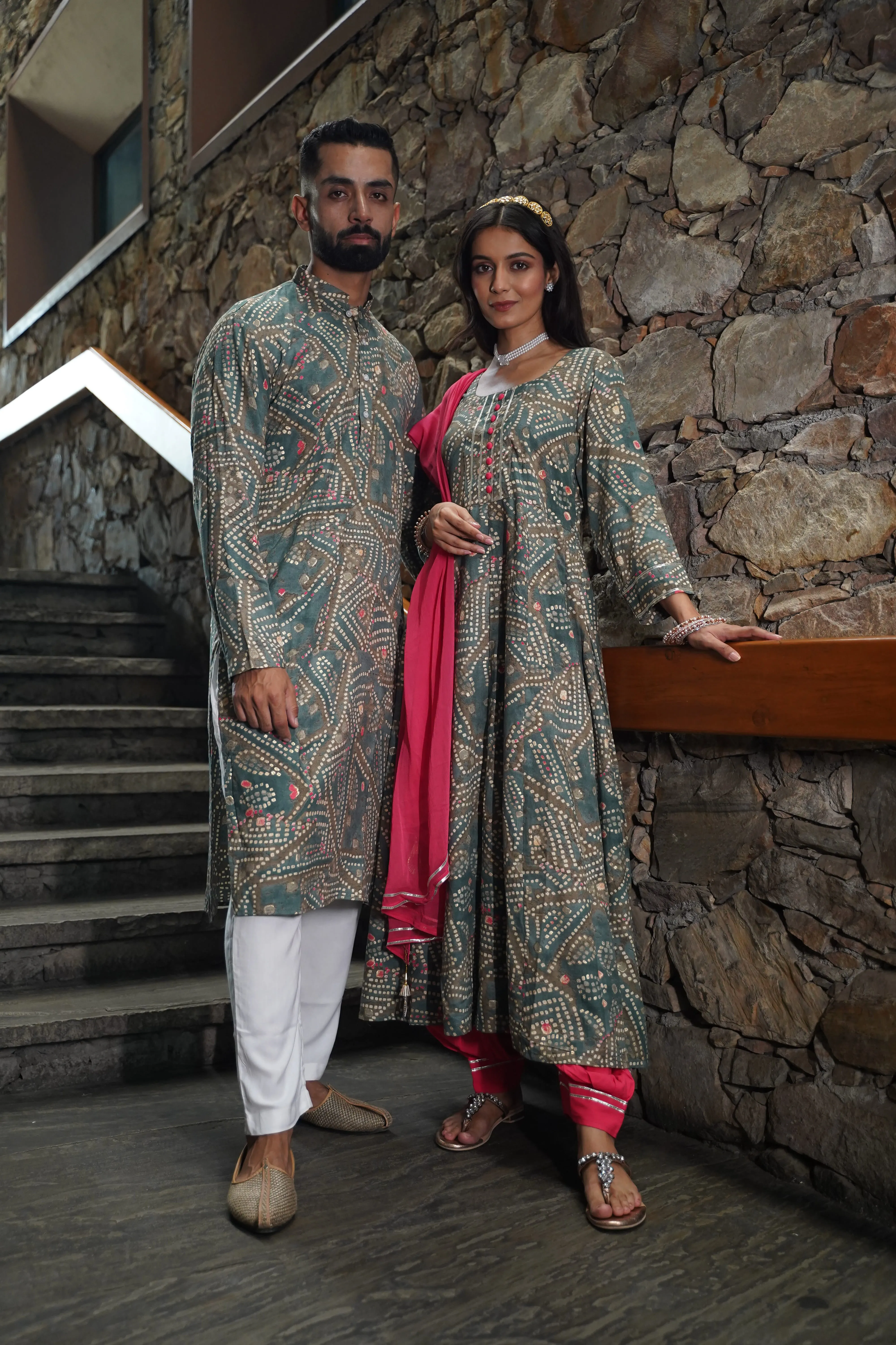 Neutrals Aglow Foiled Kurta Pajama