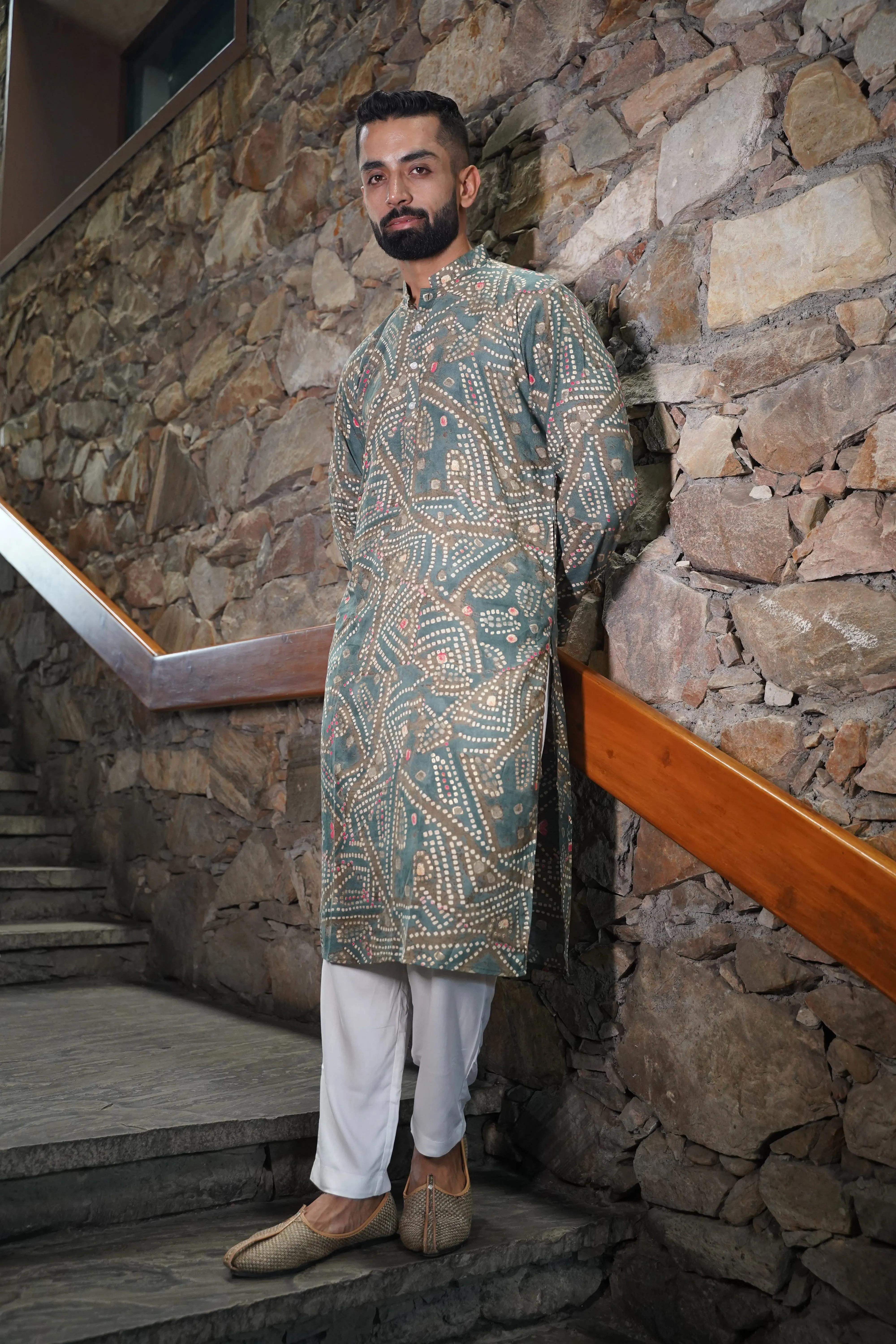 Neutrals Aglow Foiled Kurta Pajama