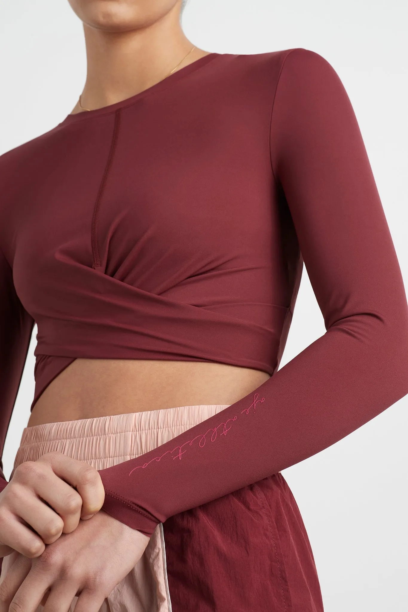 Twist Front Long Sleeve Crop Top 328