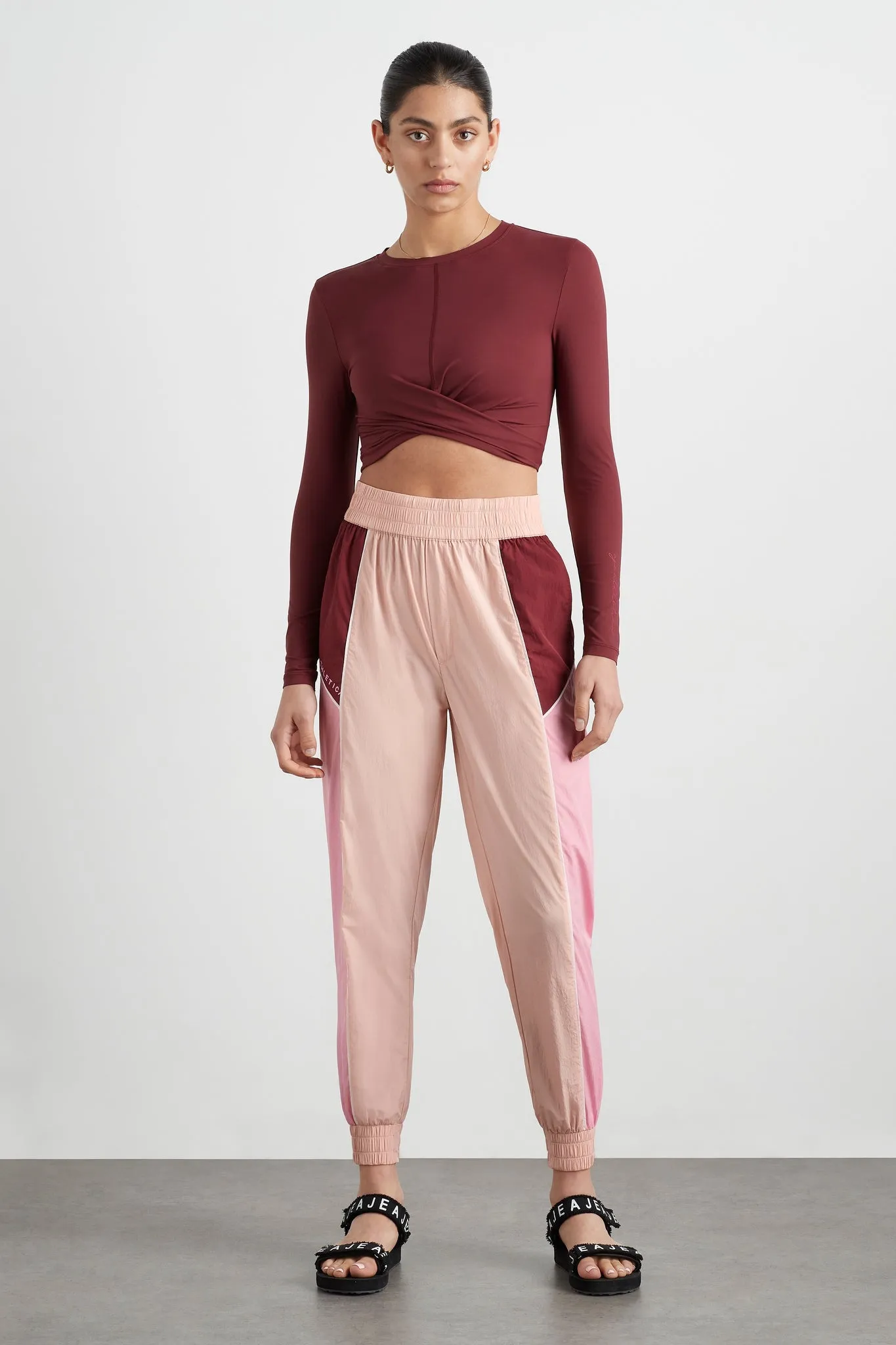 Twist Front Long Sleeve Crop Top 328